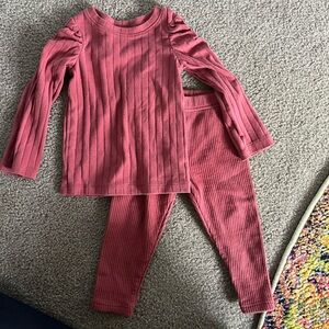 Maroon outfit size 18 months